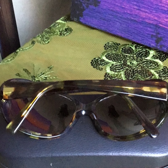 🌹🕶See made in Italy🌹 - Picture 4 of 5